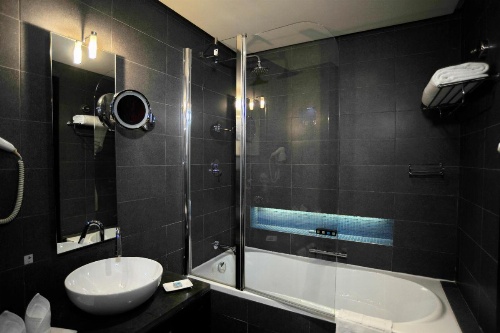 Hues Boutique Hotel image 36